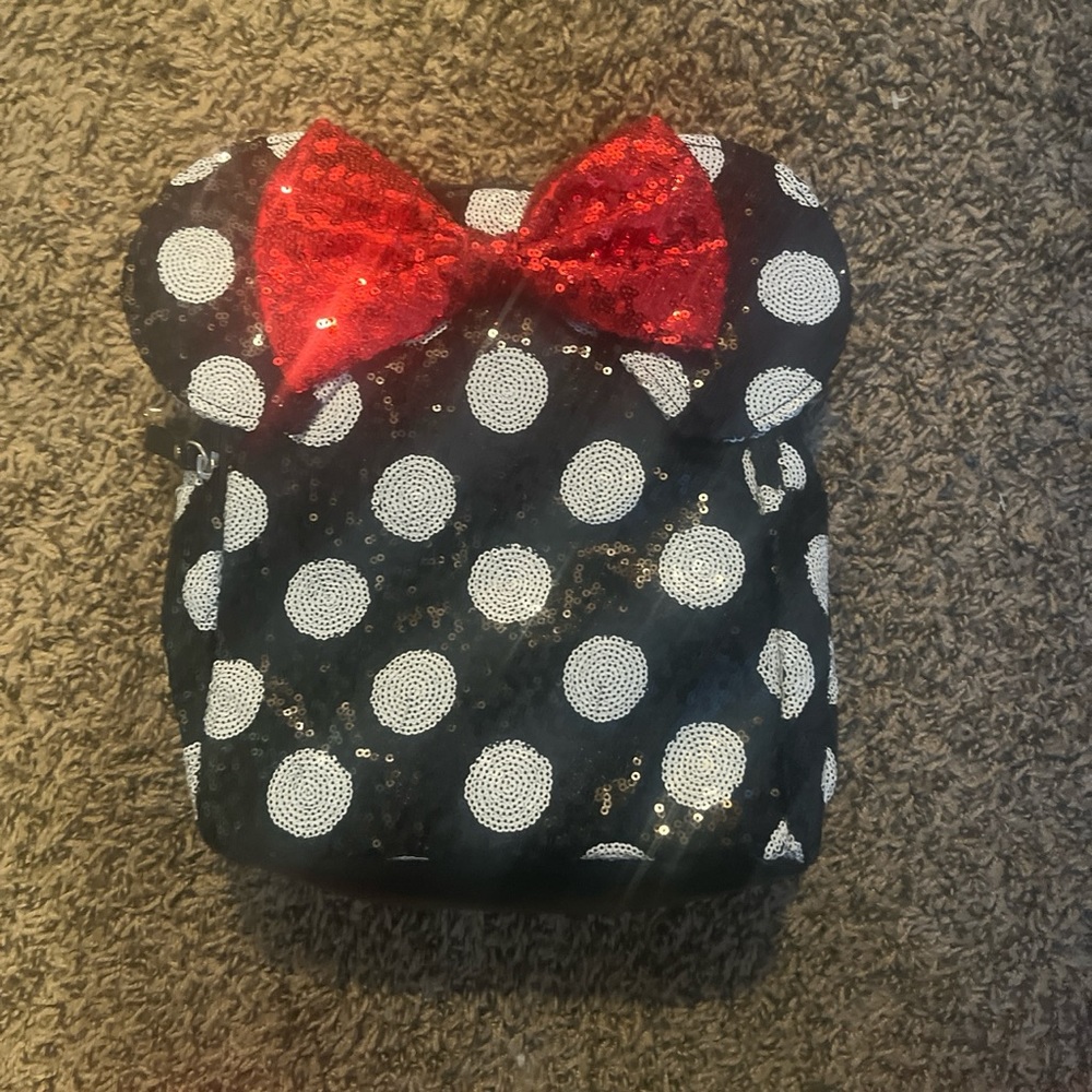 Really cute Brand New Minnie Mouse Bag!!!!